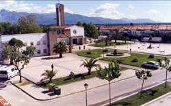 Plaza Mayor de Pueblonuevo de Miraflores.